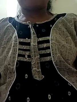 Snapshot of jilu chatting on 01.21.25 jilu online show from 01.21.25