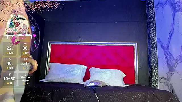 Snapshot of MaximusDick1_ chatting on 12.16.24 MaximusDick1 online show from 12.16.24