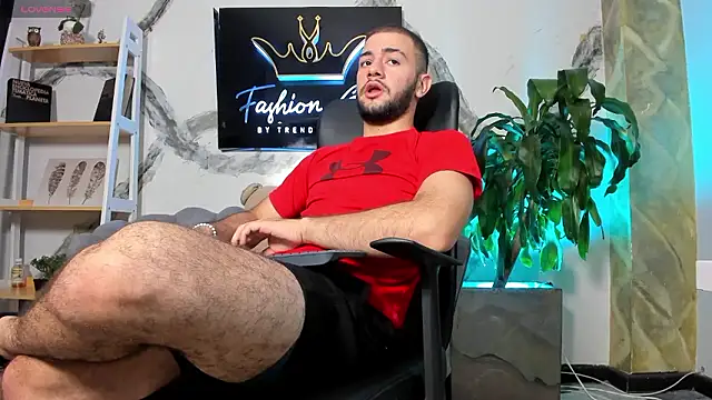 MaximusDick1  online show from 01.14.26