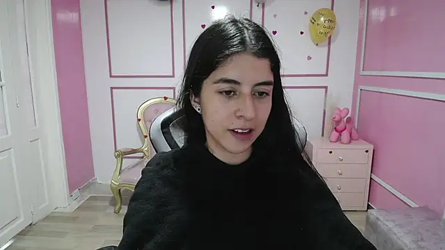 Snapshot of Bela_t_ chatting on 01.03.25 Bela t online show from 01.03.25