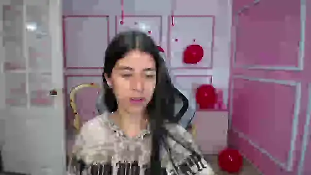 Snapshot of Bela_t_ chatting on 02.15.25 Bela t online show from 02.15.25