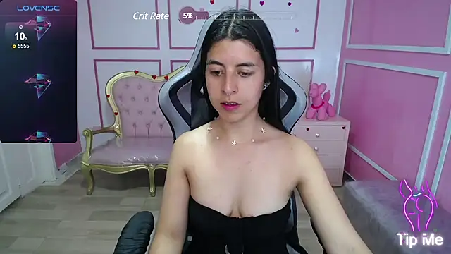 Snapshot of Bela_t_ chatting on 03.21.25 Bela t online show from 03.21.25