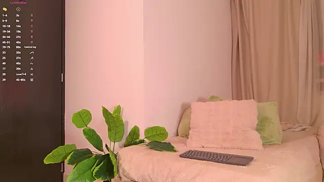 Snapshot of Lorena_Vieira_ chatting on 07.21.26 Lorena Vieira online show from 07.21.26