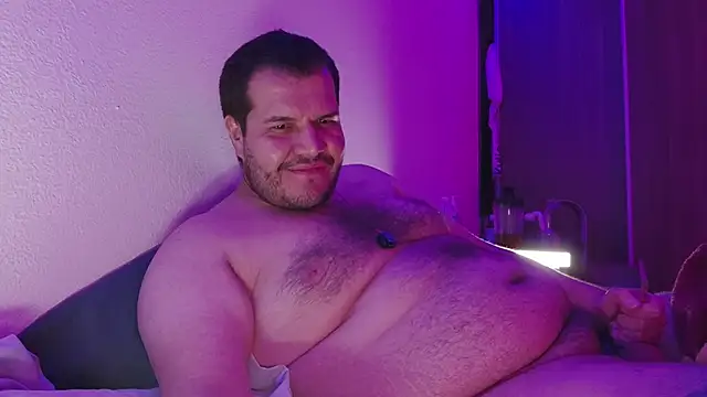 Snapshot of bearcloudcomputa chatting on 12.02.25 bearcloudcomputa online show from 12.02.25