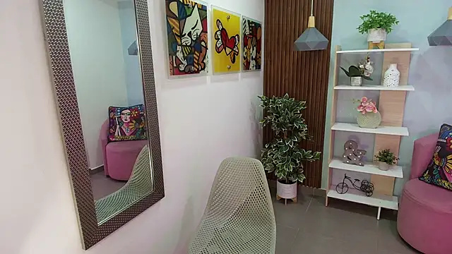 Dalila Sky online show from 12.14.25