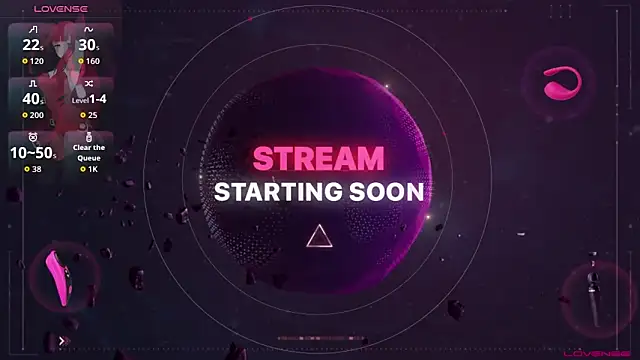 Snapshot of Luna1984 chatting on 10.11.25 Luna1984 online show from 10.11.25