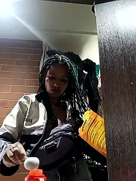 devi black13  online show from 03.18.25