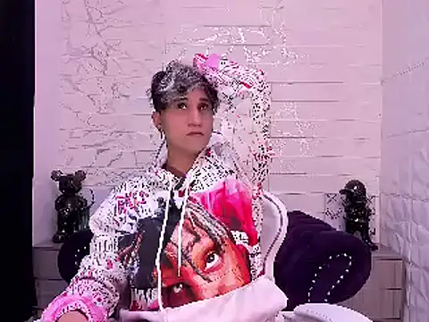 Im Milan Rs online show from 03.06.25