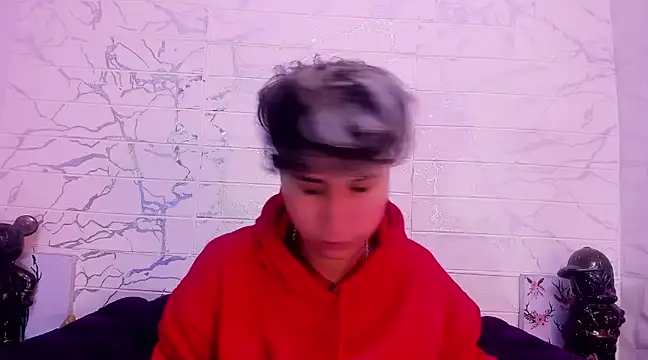 Im Milan Rs online show from 03.23.25