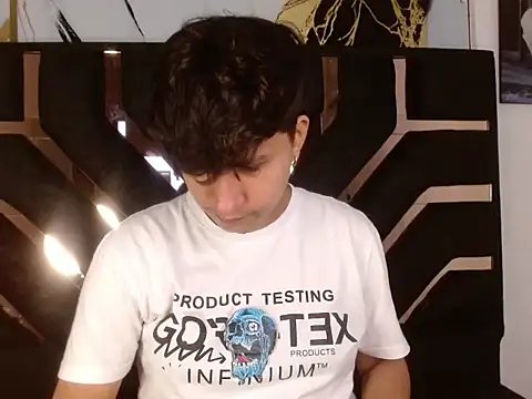 Im Milan Rs online show from 09.20.25