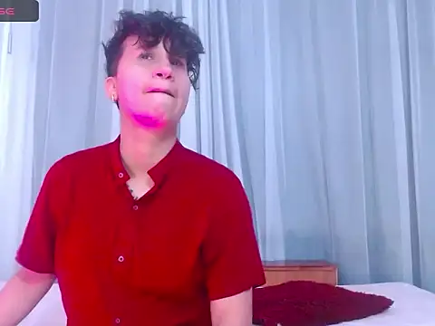 Im Milan Rs online show from 09.21.25