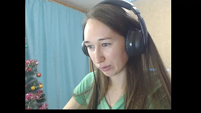 --Model--2 online show from 01.03.25