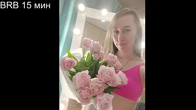 --Model--2 online show from 11.02.25