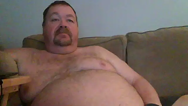 Snapshot of hitman_35 chatting on 04.30.26 hitman 35 online show from 04.30.26