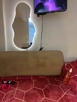 Snapshot of Bodyxx23 chatting on 09.19.25 Bodyxx23 online show from 09.19.25