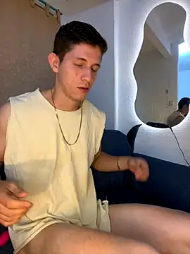 Snapshot of Bodyxx23 chatting on 10.05.25 Bodyxx23 online show from 10.05.25