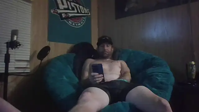 Edward LongCock online show from 11.12.25