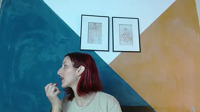 Snapshot of Ambar_Roux_ chatting on 01.29.25 Ambar Roux online show from 01.29.25