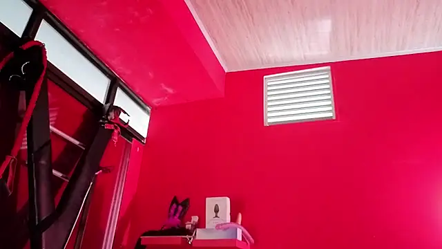 Ambar Roux  online show from 02.07.26