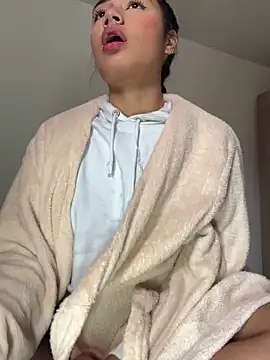  Luana online show from 12.30.24