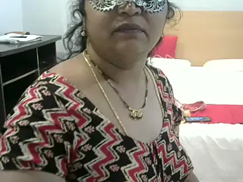 Snapshot of Naughty_Nityaa chatting on 01.07.25 Naughty Nityaa online show from 01.07.25