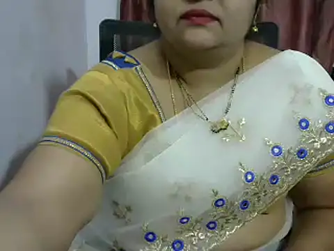 Snapshot of Naughty_Nityaa chatting on 01.14.25 Naughty Nityaa online show from 01.14.25