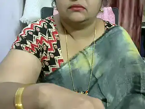 Snapshot of Naughty_Nityaa chatting on 01.30.25 Naughty Nityaa online show from 01.30.25