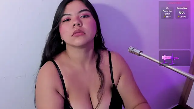 klhoe boobs online show from 03.23.26