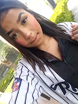 Mariangel 11 online show from 10.30.25