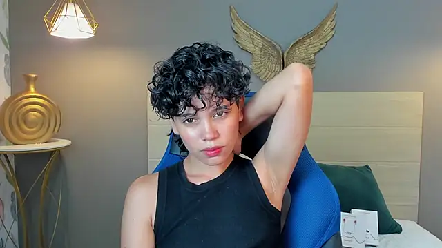 Snapshot of fernanda_indie chatting on 02.11.25 fernanda indie online show from 02.11.25