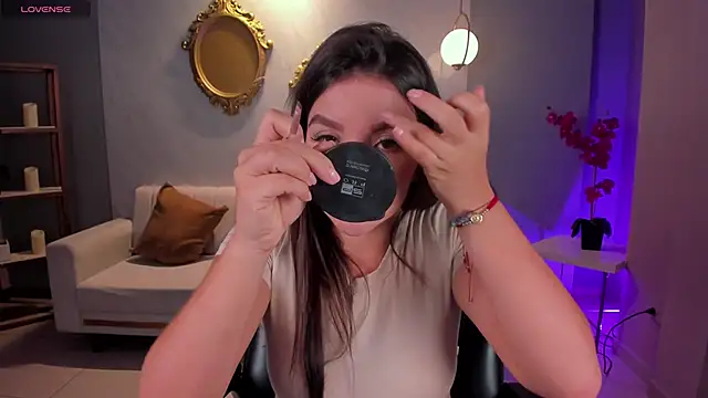 ValeriaRoldanX online show from 02.05.26