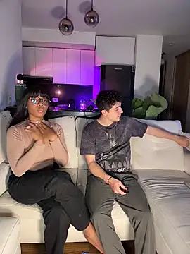 tiana nave online show from 04.04.26