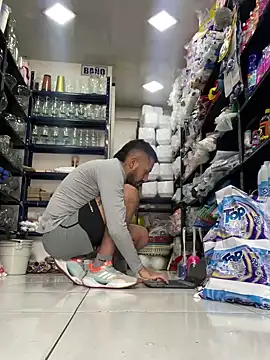 JuanZapata33 online show from 12.18.24