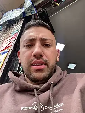 JuanZapata33 online show from 12.29.24