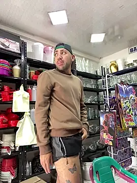 JuanZapata33 online show from 01.23.25