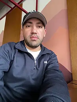 JuanZapata33 online show from 01.25.25