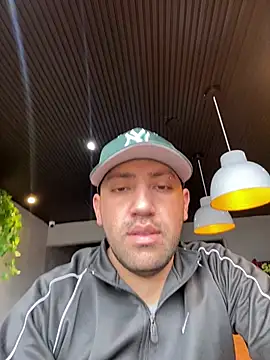 JuanZapata33 online show from 02.07.25