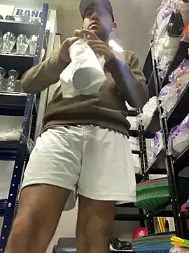 JuanZapata33 online show from 03.13.25