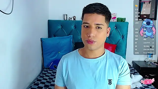 Snapshot of Randy_horny chatting on 03.07.25 Randy horny online show from 03.07.25