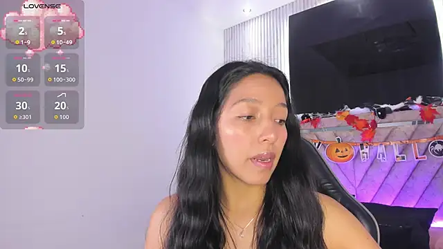 Valery wang online show from 10.30.25