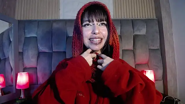 Snapshot of kittyhouse_hs chatting on 01.22.25 kittyhouse hs online show from 01.22.25