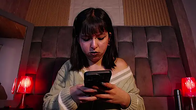 Snapshot of kittyhouse_hs chatting on 01.30.25 kittyhouse hs online show from 01.30.25