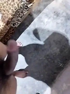 Snapshot of estuker22 chatting on 10.02.25 estuker22 online show from 10.02.25