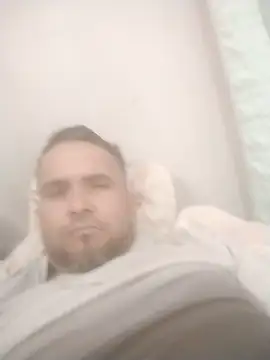 Snapshot of estuker22 chatting on 02.22.26 estuker22 online show from 02.22.26