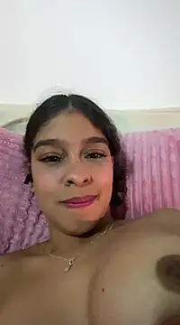 Snapshot of Arteatenea__ chatting on 12.22.24 Arteatenea online show from 12.22.24
