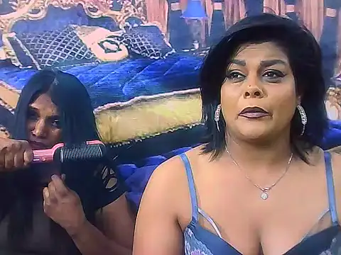 Snapshot of indianCherryPie chatting on 11.15.25 indianCherryPie online show from 11.15.25