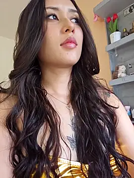 Snapshot of Selena_blake chatting on 04.25.26 Selena blake online show from 04.25.26
