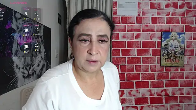 Snapshot of anita_s3x chatting on 09.16.25 anita s3x online show from 09.16.25