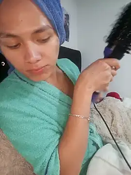 Snapshot of giuliana_andrade chatting on 10.10.25 giuliana andrade online show from 10.10.25