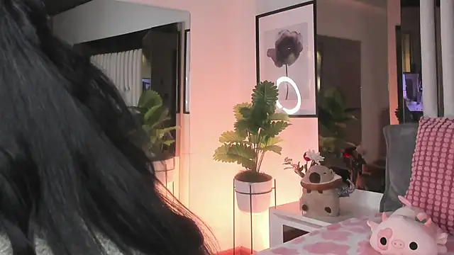 Snapshot of Kitty_Eliffe chatting on 02.05.26 Kitty Eliffe online show from 02.05.26